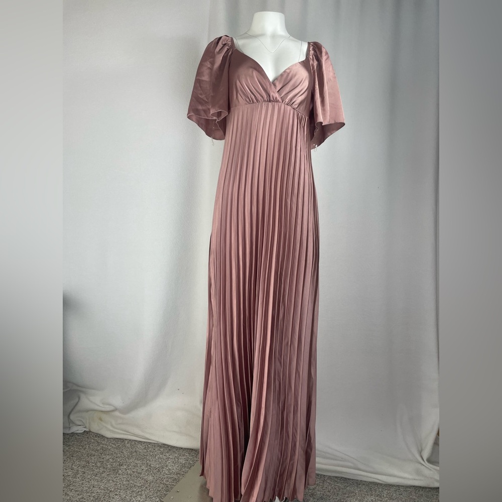 Boohoo Dusty Rose Pleated Maxi Dress
